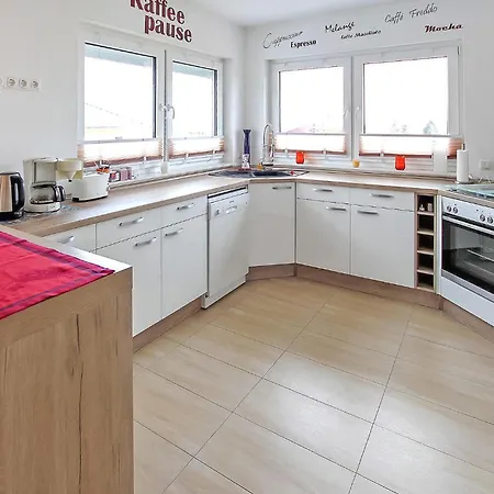 Holiday home Wolgast-mahlzow